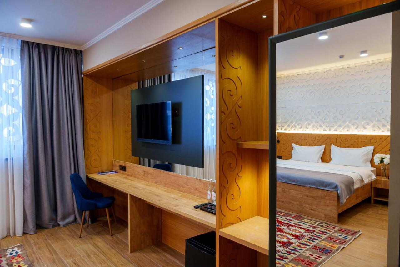 Dami Almaty Hotel 外观 照片